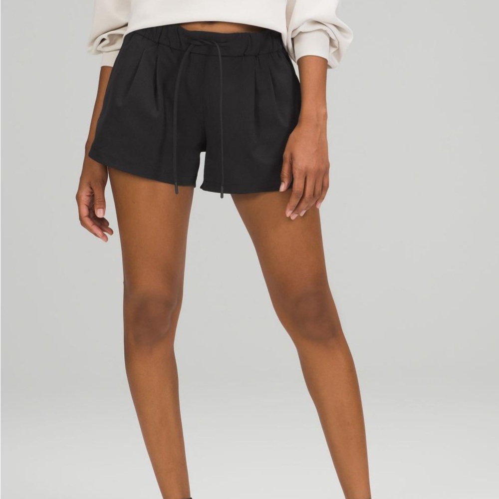 Lululemon Stroll at Sundown Short 3" Black